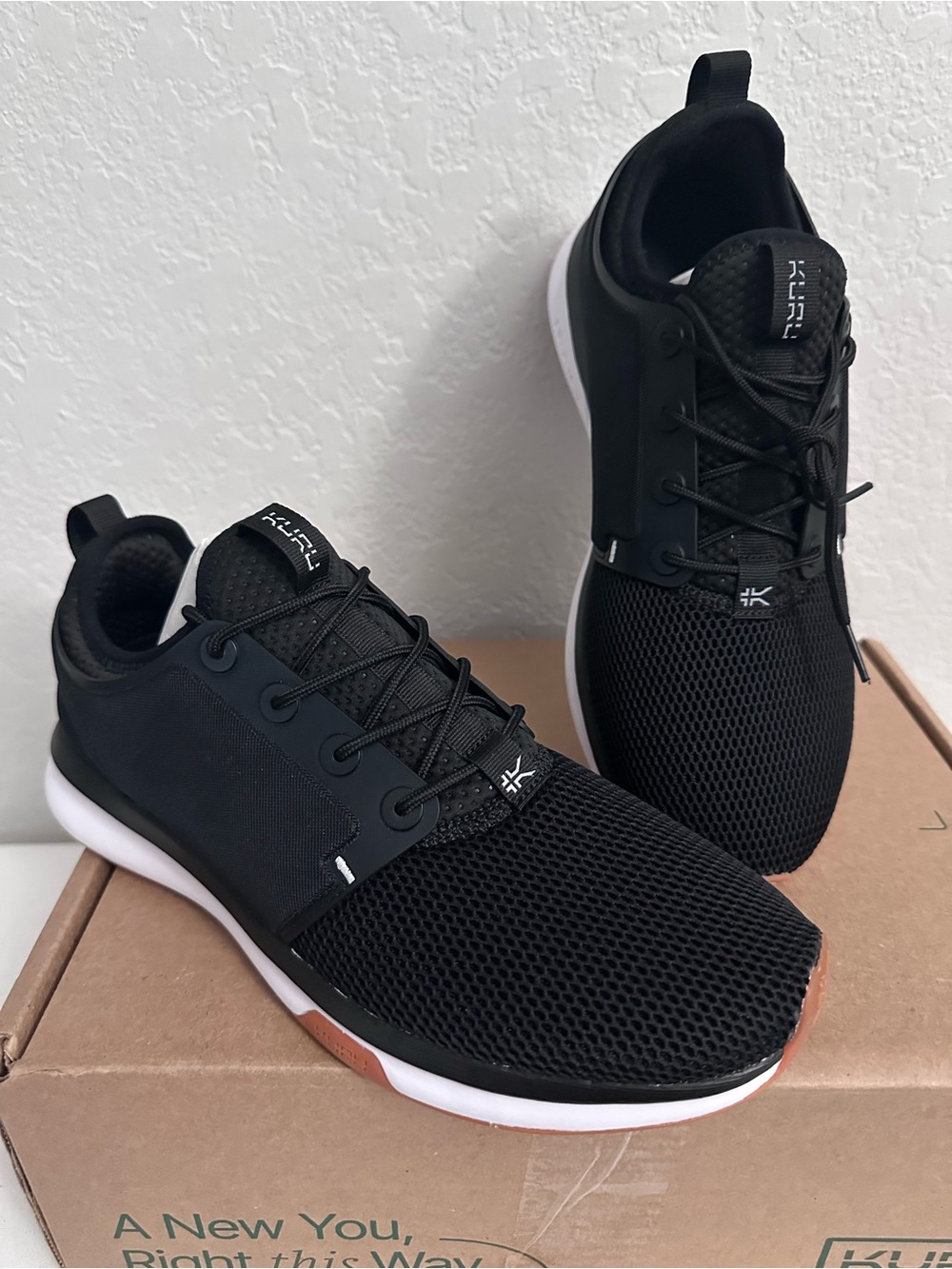 KURU Womens ATOM Athletic Sneaker Size 12 Jet Black White Gum